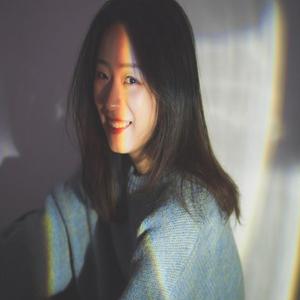 范厚薇